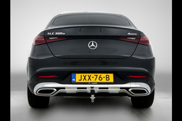 Mercedes-Benz GLC Coupé 300 e 4MATIC Plug-In Hybride Trekhaak | Alarm Klasse 3 | Rijassistentiepakket plus | Stuur en Stoelverwarming | Parkeerpakket met 360°-camera | Distronic. Inclusief 24 maanden MB Certified garantie voor Europa.
