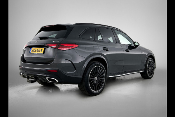 Mercedes-Benz GLC 300 e 4MATIC AMG Plug-In Hybride AMG Line | Night Pakket | Trekhaak | Panorama Schuif-Kanteldak | Offroad-Techniek Pakket | Distronic. Inclusief 24 maanden MB Certified garantie voor Europa.