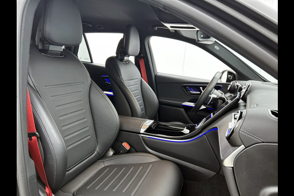Mercedes-Benz GLC 300 e 4MATIC AMG Plug-In Hybride AMG Line | Night Pakket | Trekhaak | Panorama Schuif-Kanteldak | Offroad-Techniek Pakket | Distronic. Inclusief 24 maanden MB Certified garantie voor Europa.