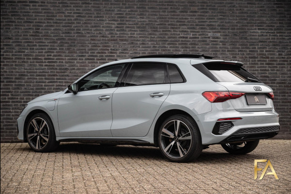 Audi A3 Sportback 40 TFSI e S Line Pfeilgrau|Panodak|Sfeer|RSSeats|18Inch