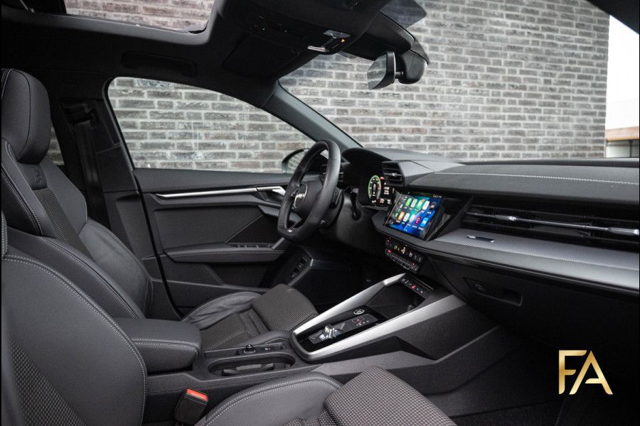 Audi A3 Sportback 40 TFSI e S Line Pfeilgrau|Panodak|Sfeer|RSSeats|18Inch