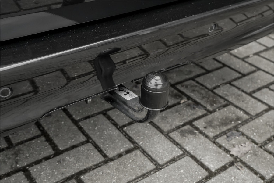 Mercedes-Benz V-Klasse 300d Extra Lang DC AMG Line 2x Elek Schuifdeur Distronic Luchtvering