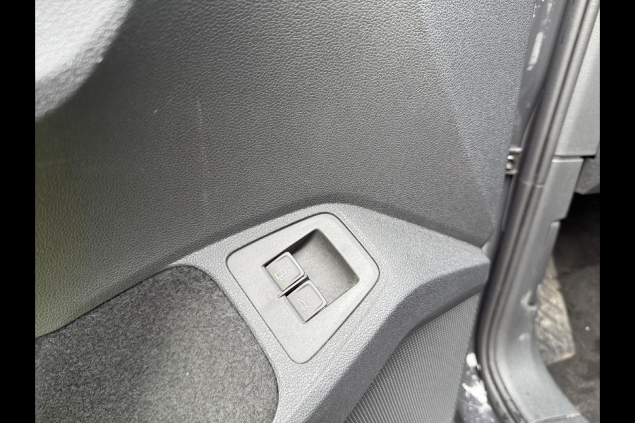 Seat Tarraco 1.4 TSI e-Hybrid PHEV Xperience Business Intense ELEK. ACHTERKLEP| DODE HOEK SENSOR| STOEL+ STUUR VERWARMING| 360 CAMERA | ACHTERBANK VERWARMD| CARPLAY| RIJKLAARPRIJS INCL. 12 MND BOVAG GARANTIE