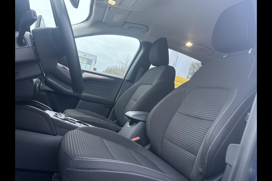 Ford Kuga 2.5 PHEV Titanium 225pk | Winterpack | Digitale Cockpit | 1.500kg Trekgewicht | All Weather Banden