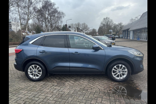 Ford Kuga 2.5 PHEV Titanium 225pk | Winterpack | Digitale Cockpit | 1.500kg Trekgewicht | All Weather Banden