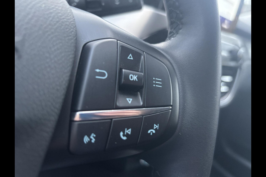 Ford Kuga 2.5 PHEV Titanium 225pk | Winterpack | Digitale Cockpit | 1.500kg Trekgewicht | All Weather Banden