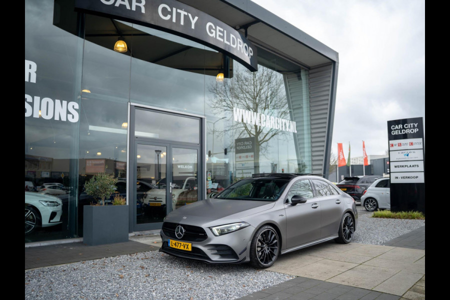 Mercedes-Benz A-Klasse AMG 35 4MATIC / Org.NL / Kuip / Aero / HUD / Burm / Pano / 360 / Ambient / Stl. Koeling / Multibeam