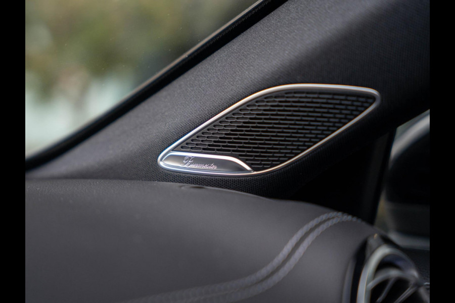 Mercedes-Benz A-Klasse AMG 35 4MATIC / Org.NL / Kuip / Aero / HUD / Burm / Pano / 360 / Ambient / Stl. Koeling / Multibeam