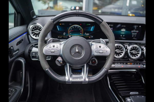 Mercedes-Benz A-Klasse AMG 35 4MATIC / Org.NL / Kuip / Aero / HUD / Burm / Pano / 360 / Ambient / Stl. Koeling / Multibeam