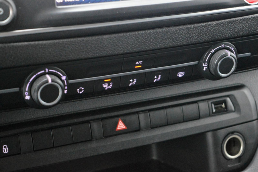 Toyota Proace Shuttle 1.5 D-4D Navigator Long