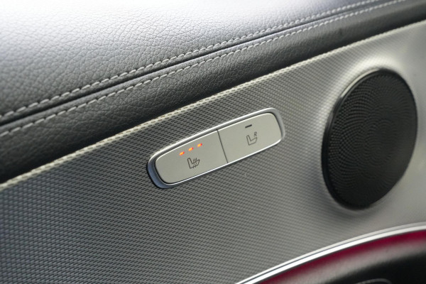 Mercedes-Benz E-Klasse 220 d Business Solution AMG Panoramadak WideScreen Ambient Luxe Leder