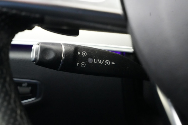 Mercedes-Benz E-Klasse 220 d Business Solution AMG Panoramadak WideScreen Ambient Luxe Leder