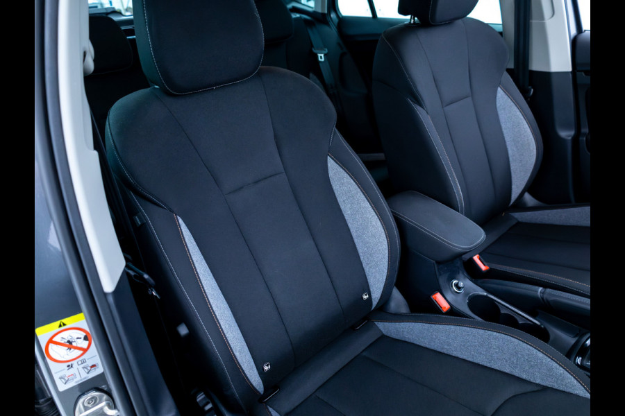Škoda Kamiq 1.0 TSI Business Edition automaat | Cruise | Parkeersensoren V+A | Climate control | Apple Carplay, Android auto, Led, Extra getint glas achter
