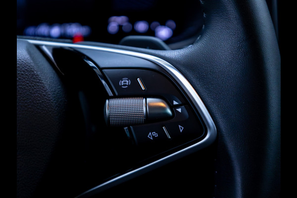 Škoda Kamiq 1.0 TSI Business Edition automaat | Cruise | Parkeersensoren V+A | Climate control | Apple Carplay, Android auto, Led, Extra getint glas achter