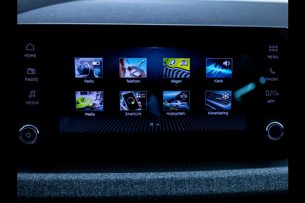 Škoda Kamiq 1.0 TSI Business Edition automaat | Cruise | Parkeersensoren V+A | Climate control | Apple Carplay, Android auto, Led, Extra getint glas achter