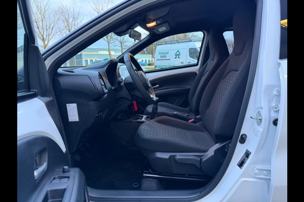 Toyota Aygo X 1.0 VVT-i MT Pulse, 2-tone, NAP, 1e eigenaar, CarPlay