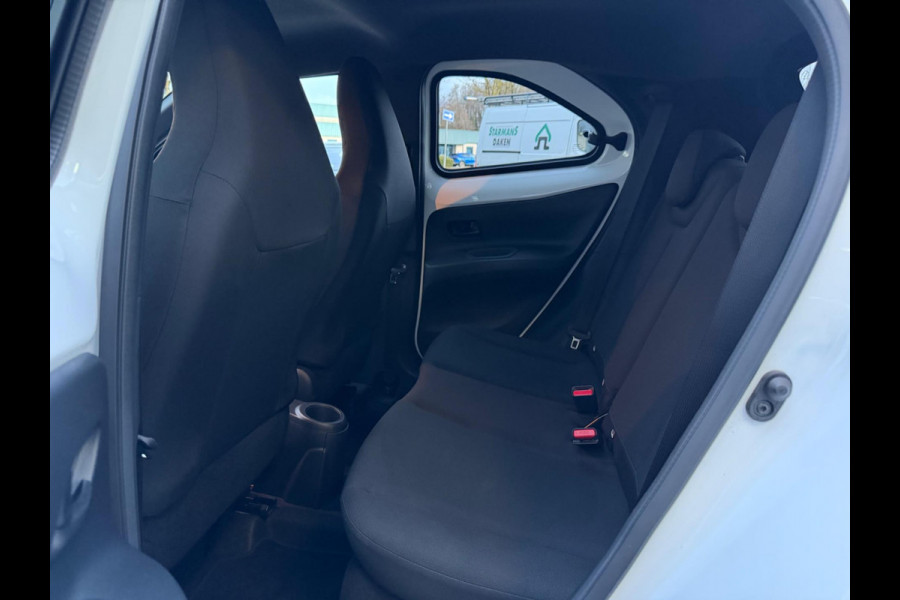 Toyota Aygo X 1.0 VVT-i MT Pulse, 2-tone, NAP, 1e eigenaar, CarPlay