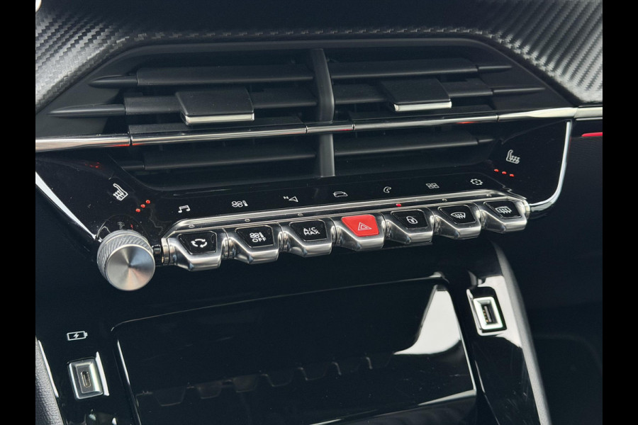 Peugeot 208 1.2 PureTech GT-Line Navi|Pano|Leder|Camera|Carplay|Cruise|D-riem v.v. in 2024|Clima|N.A.P|Stoelverwarming|Nieuwe APK bij Aflevering|2e Eigenaar