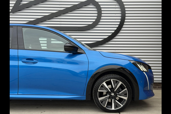 Peugeot 208 1.2 PureTech GT-Line Navi|Pano|Leder|Camera|Carplay|Cruise|D-riem v.v. in 2024|Clima|N.A.P|Stoelverwarming|Nieuwe APK bij Aflevering|2e Eigenaar