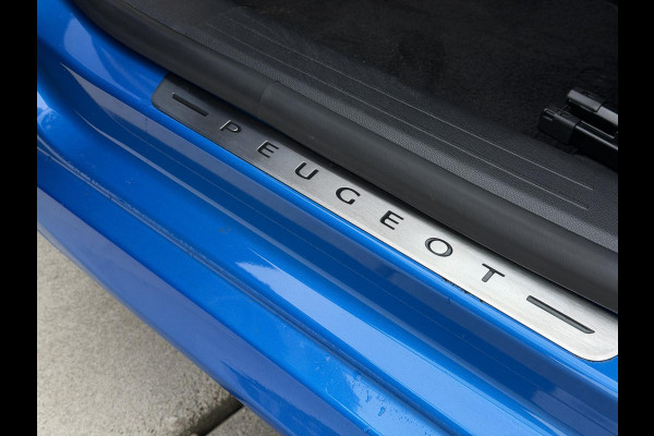 Peugeot 208 1.2 PureTech GT-Line Navi|Pano|Leder|Camera|Carplay|Cruise|D-riem v.v. in 2024|Clima|N.A.P|Stoelverwarming|Nieuwe APK bij Aflevering|2e Eigenaar