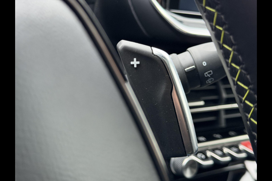Peugeot 208 1.2 PureTech GT-Line Navi|Pano|Leder|Camera|Carplay|Cruise|D-riem v.v. in 2024|Clima|N.A.P|Stoelverwarming|Nieuwe APK bij Aflevering|2e Eigenaar