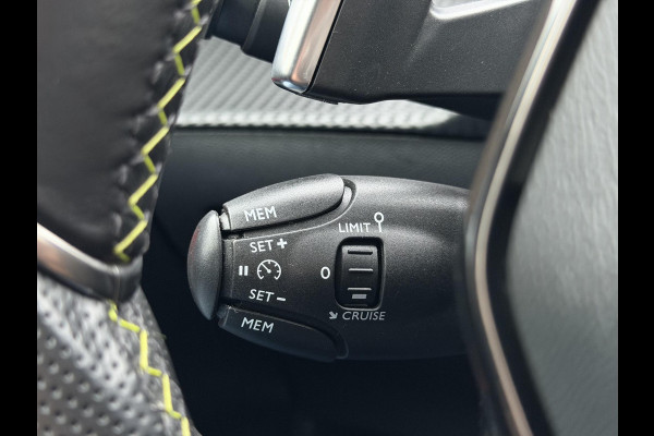 Peugeot 208 1.2 PureTech GT-Line Navi|Pano|Leder|Camera|Carplay|Cruise|D-riem v.v. in 2024|Clima|N.A.P|Stoelverwarming|Nieuwe APK bij Aflevering|2e Eigenaar