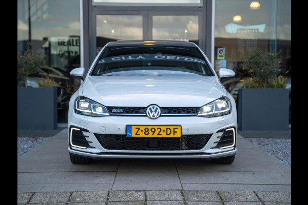Volkswagen Golf 1.4 TSI GTE 204PK / Pano / ACC / Carplay / Virtual cockpit / Stoelverwarming