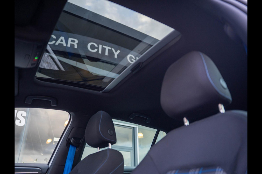 Volkswagen Golf 1.4 TSI GTE 204PK / Pano / ACC / Carplay / Virtual cockpit / Stoelverwarming