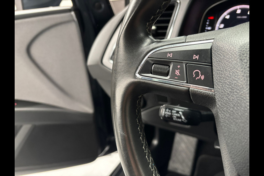 Seat Leon ST 1.5 TGI Style Ultimate Edition / Stoelverwarming