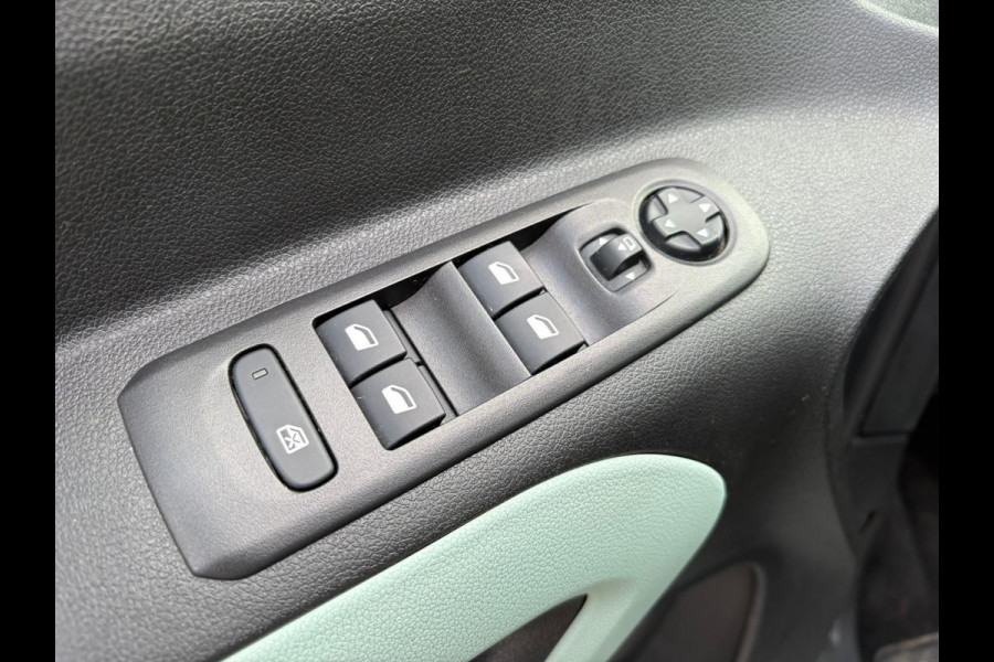 Citroën Berlingo 1.2 PureTech Shine PANO,HEAD-UP, BOM-VOLL!12 M GARANTIE