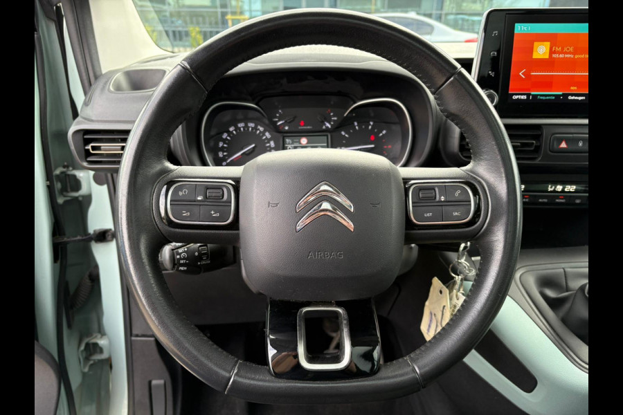 Citroën Berlingo 1.2 PureTech Shine PANO,HEAD-UP, BOM-VOLL!12 M GARANTIE