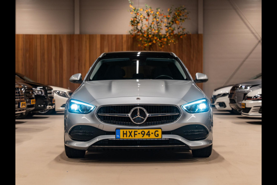Mercedes-Benz C-Klasse Estate 180 Business Line, Pano, Apple Carplay, Ambiënte Light, Private Glas, Cam, PDC, 18"Velg, Onderhoud