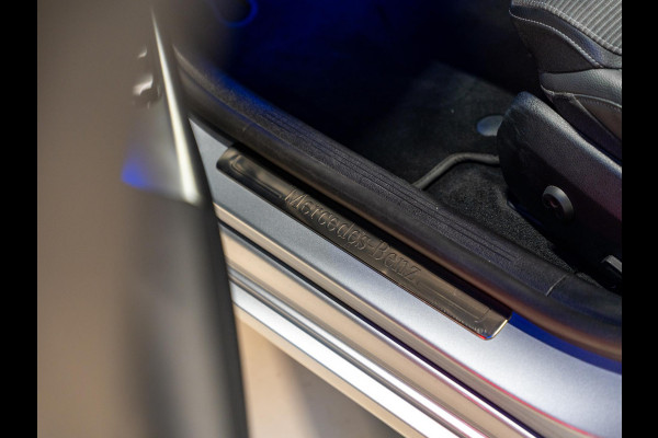 Mercedes-Benz C-Klasse Estate 180 Business Line, Pano, Apple Carplay, Ambiënte Light, Private Glas, Cam, PDC, 18"Velg, Onderhoud