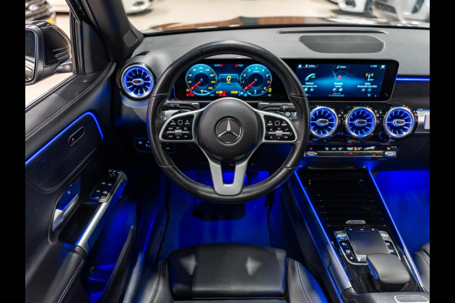 Mercedes-Benz Glb 200 Premium Plus, Pano, Widescreen, Ambiënte Light, 360 Cam, Voll Led, Cruise, Multistuur, Voll Onderhoud