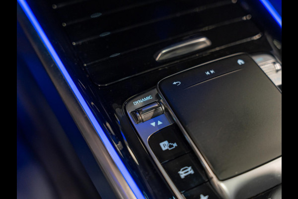 Mercedes-Benz Glb 200 Premium Plus, Pano, Widescreen, Ambiënte Light, 360 Cam, Voll Led, Cruise, Multistuur, Voll Onderhoud