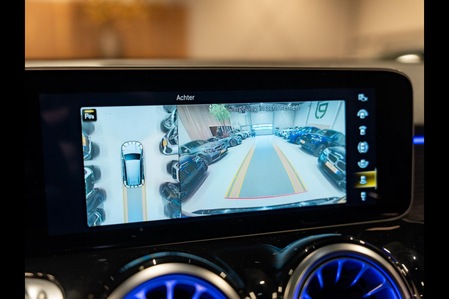 Mercedes-Benz Glb 200 Premium Plus, Pano, Widescreen, Ambiënte Light, 360 Cam, Voll Led, Cruise, Multistuur, Voll Onderhoud