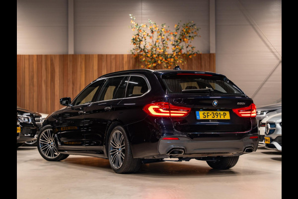 BMW 5 Serie Touring 520i High Executive M Pakket, Pano, Virtual Cockpit, Leder, 19"M Sport Velgen, Prive Glas, Volledig Onderhoud