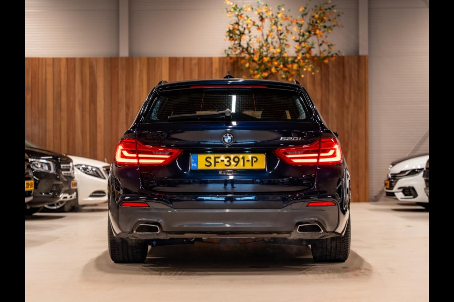 BMW 5 Serie Touring 520i High Executive M Pakket, Pano, Virtual Cockpit, Leder, 19"M Sport Velgen, Prive Glas, Volledig Onderhoud