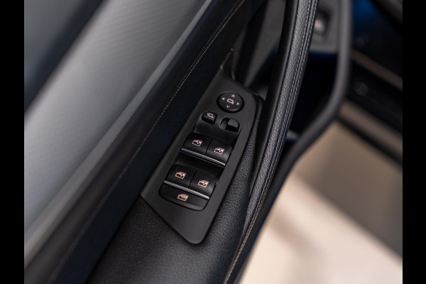 BMW 5 Serie Touring 520i High Executive M Pakket, Pano, Virtual Cockpit, Leder, 19"M Sport Velgen, Prive Glas, Volledig Onderhoud