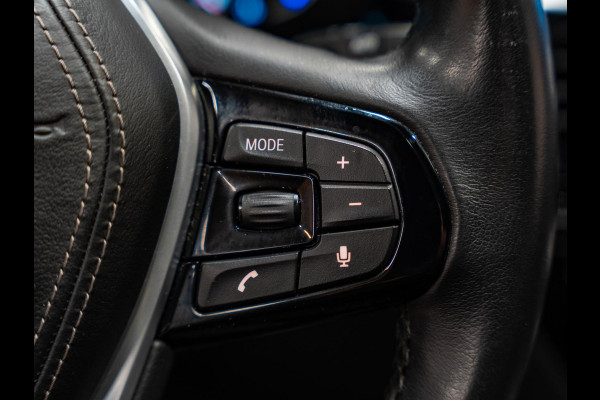 BMW 5 Serie Touring 520i High Executive M Pakket, Pano, Virtual Cockpit, Leder, 19"M Sport Velgen, Prive Glas, Volledig Onderhoud