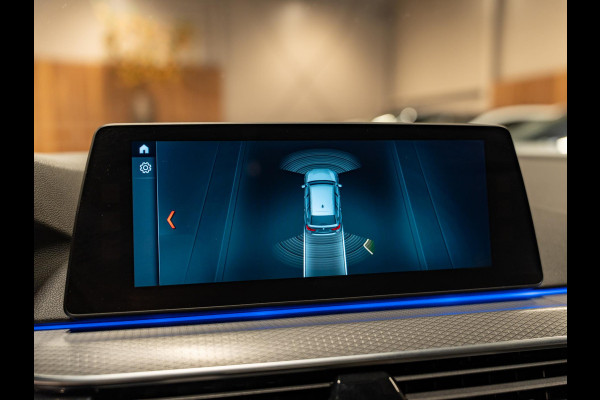 BMW 5 Serie Touring 520i High Executive M Pakket, Pano, Virtual Cockpit, Leder, 19"M Sport Velgen, Prive Glas, Volledig Onderhoud