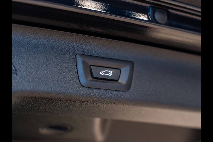 BMW 5 Serie Touring 520i High Executive M Pakket, Pano, Virtual Cockpit, Leder, 19"M Sport Velgen, Prive Glas, Volledig Onderhoud