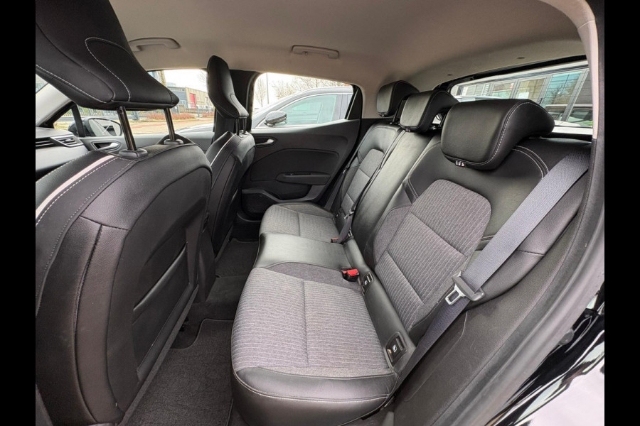 Renault Clio 1.0 TCe Intens GROOT SCHERM NAVI STUUR-VERWARMING LEER,AUTOMAAR,GARANTIE