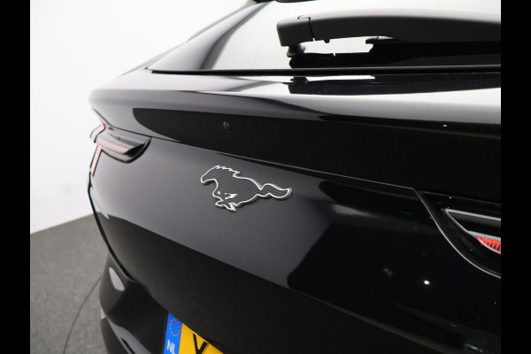 Ford Mustang Mach-E Extended Premium RWD 98 kWh | Bang&Olufsen | Elektrische achterklep | 19 inch