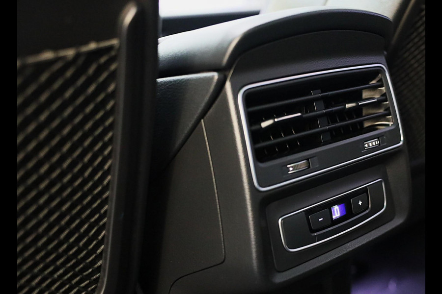 Audi Q8 55 TFSI e Quattro RSQ8 Look / Carbon / Massage / RS Zetels / 360 Camera / Memory / Pano / Matrix / 23 Inch