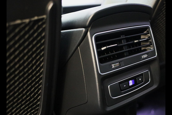 Audi Q8 55 TFSI e Quattro RSQ8 Look / Carbon / Massage / RS Zetels / 360 Camera / Memory / Pano / Matrix / 23 Inch