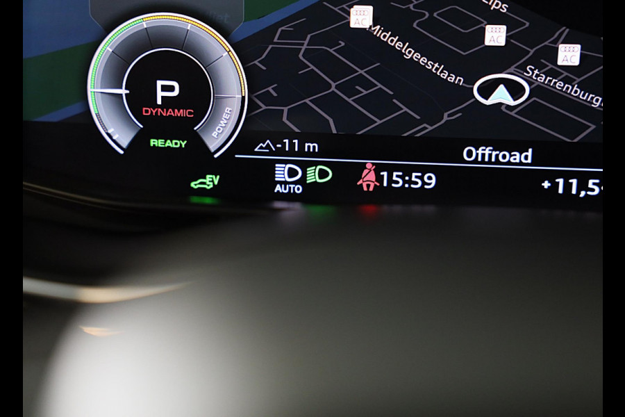 Audi Q8 55 TFSI e Quattro RSQ8 Look / Carbon / Massage / RS Zetels / 360 Camera / Memory / Pano / Matrix / 23 Inch