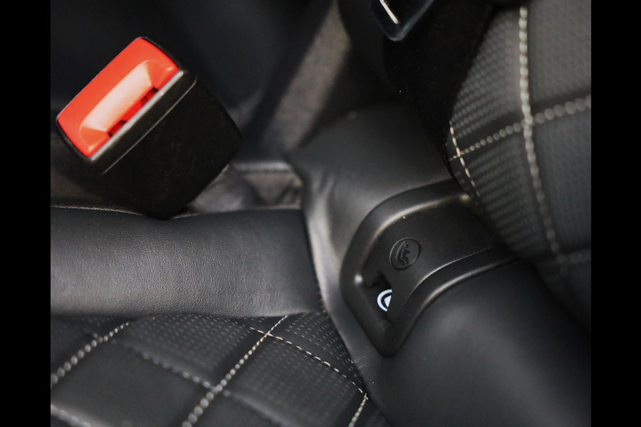 Audi Q8 55 TFSI e Quattro RSQ8 Look / Carbon / Massage / RS Zetels / 360 Camera / Memory / Pano / Matrix / 23 Inch