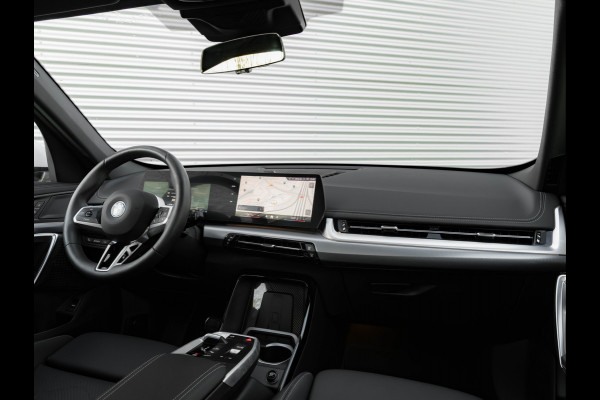 BMW X1 xDrive25e M-Sport - Pano - 19 inch - Camera - Comfort Access