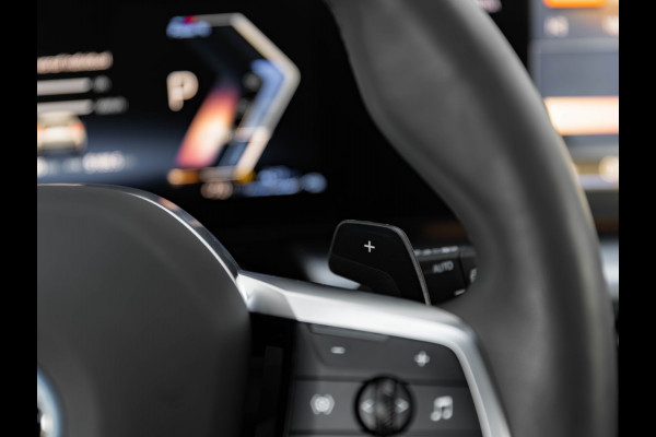 BMW X1 xDrive25e M-Sport - Pano - 19 inch - Camera - Comfort Access